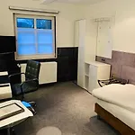 Schlosshotel Hotel 3*
