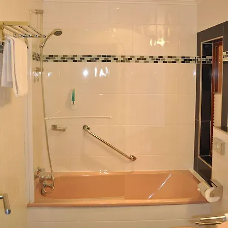 Ξενοδοχείο Schlosshotel 3*