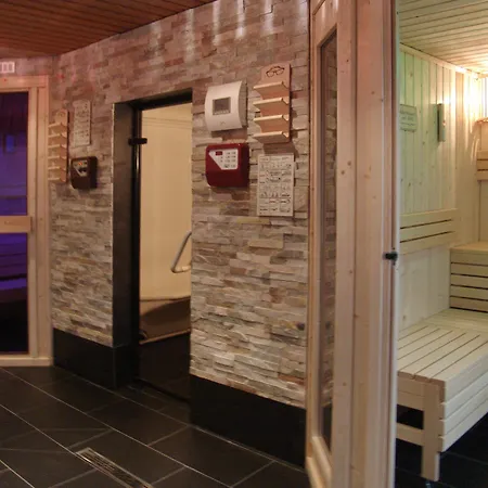 호텔 Schlosshotel 란스툴