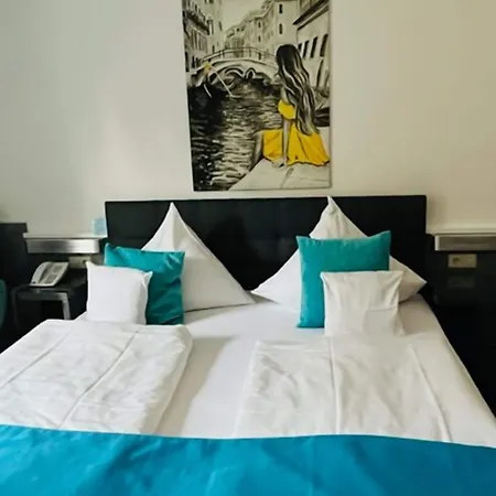 Schlosshotel מלון