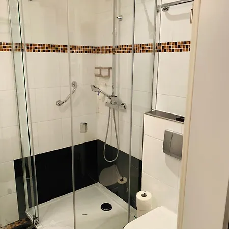 Schlosshotel 3*