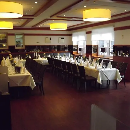 Hotel Schlosshotel 3*