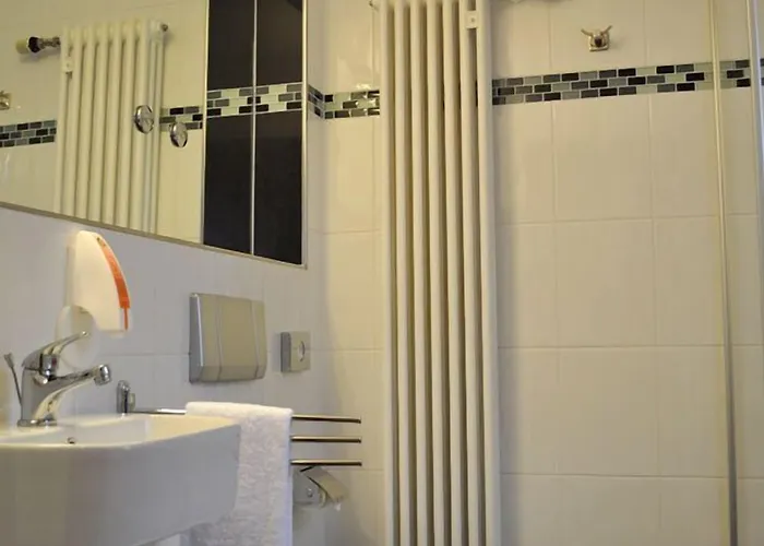 Schlosshotel 3* Landstuhl